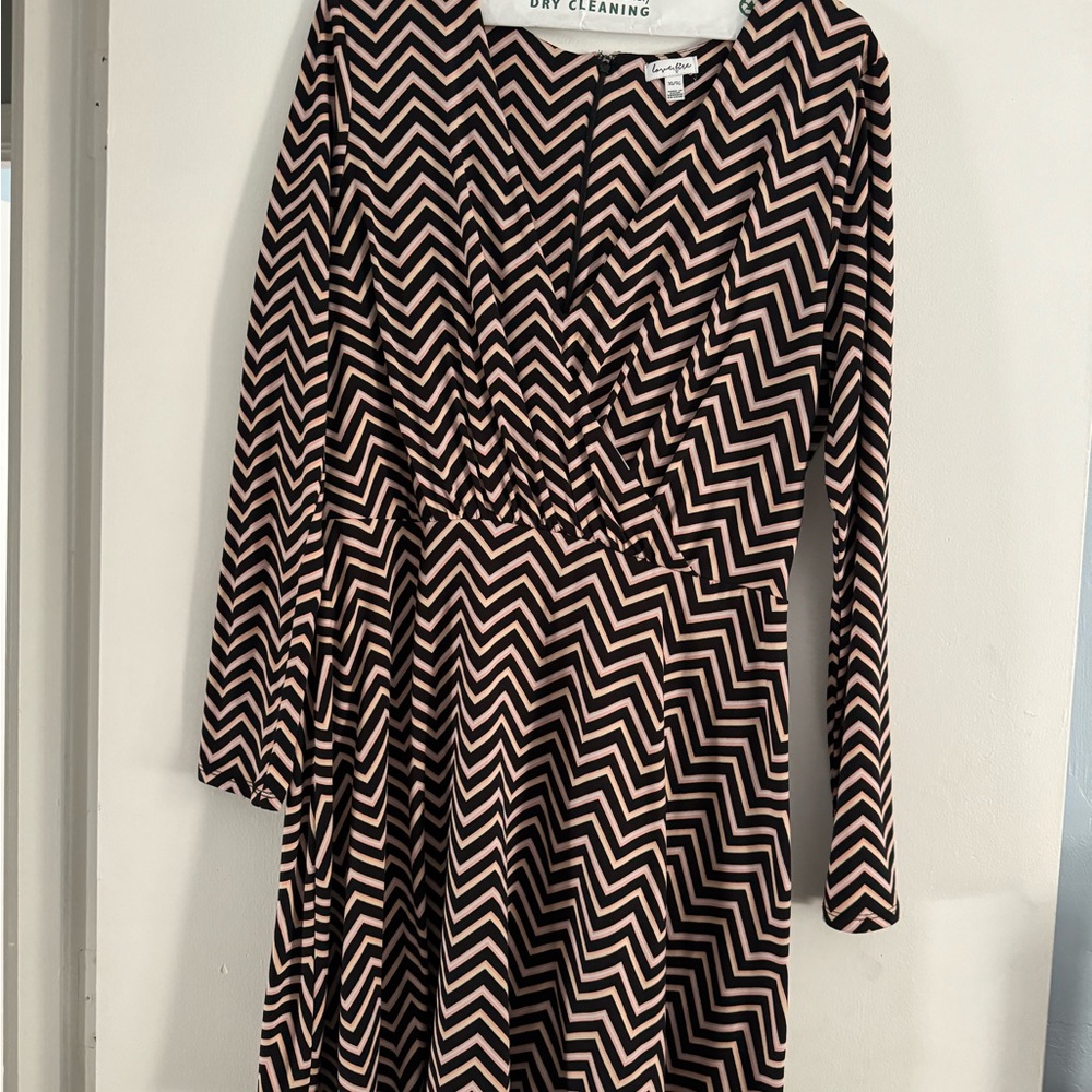 Zig zag stripe printed dress